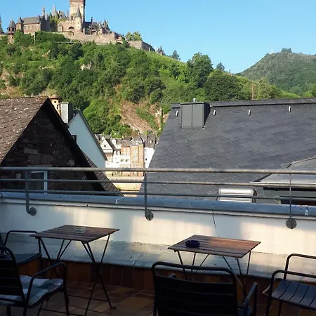 Elisabeth Konukevi 3*